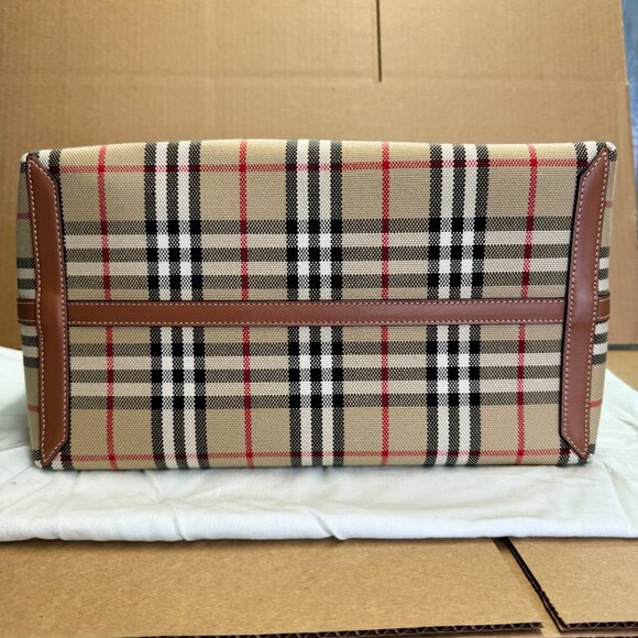Burberry Medium London Check-Pattern Tote Bag - Picture 10 of 13